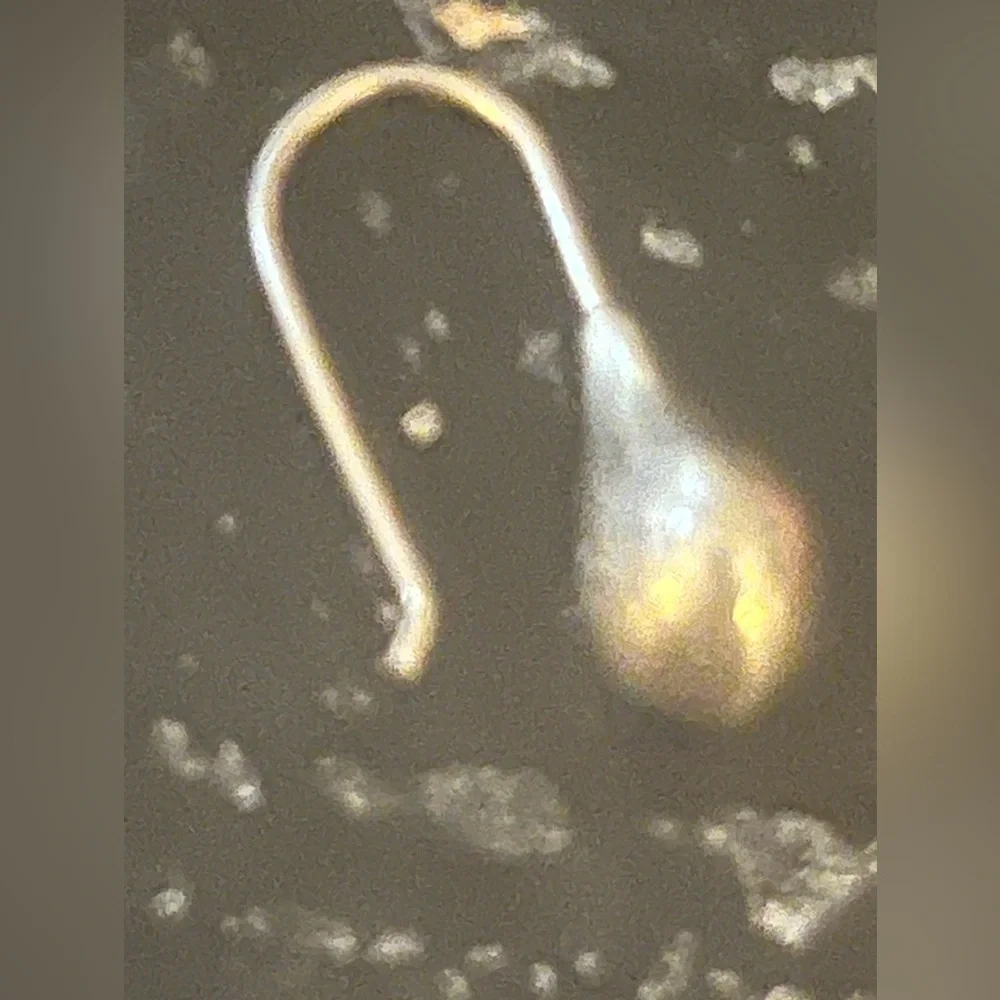 SINGLE EARRING ONLY Silpada Sterling Silver Teardrop Earring - Picture 2 of 5